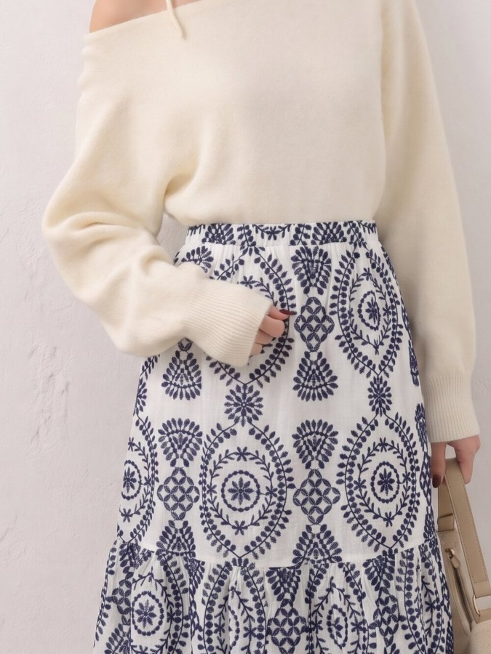 Adiva White and Blue Embroidered Skirt